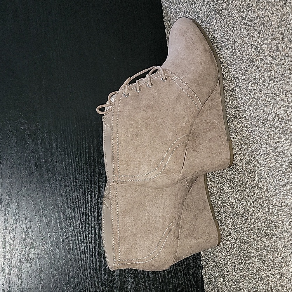 Arizona Jean Booties
